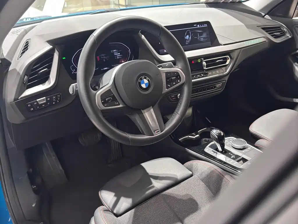 BMW 2 Series 2024 — фото 16