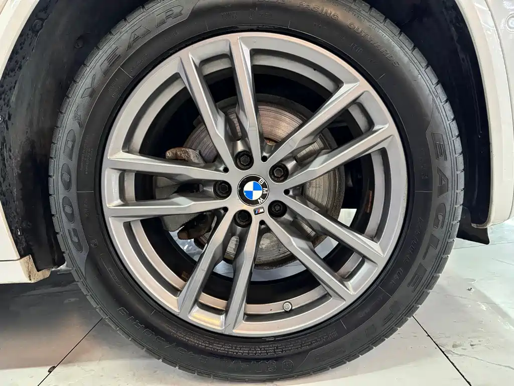 BMW X3 2020 — фото 13