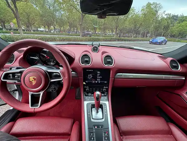 Porsche 718 2018
