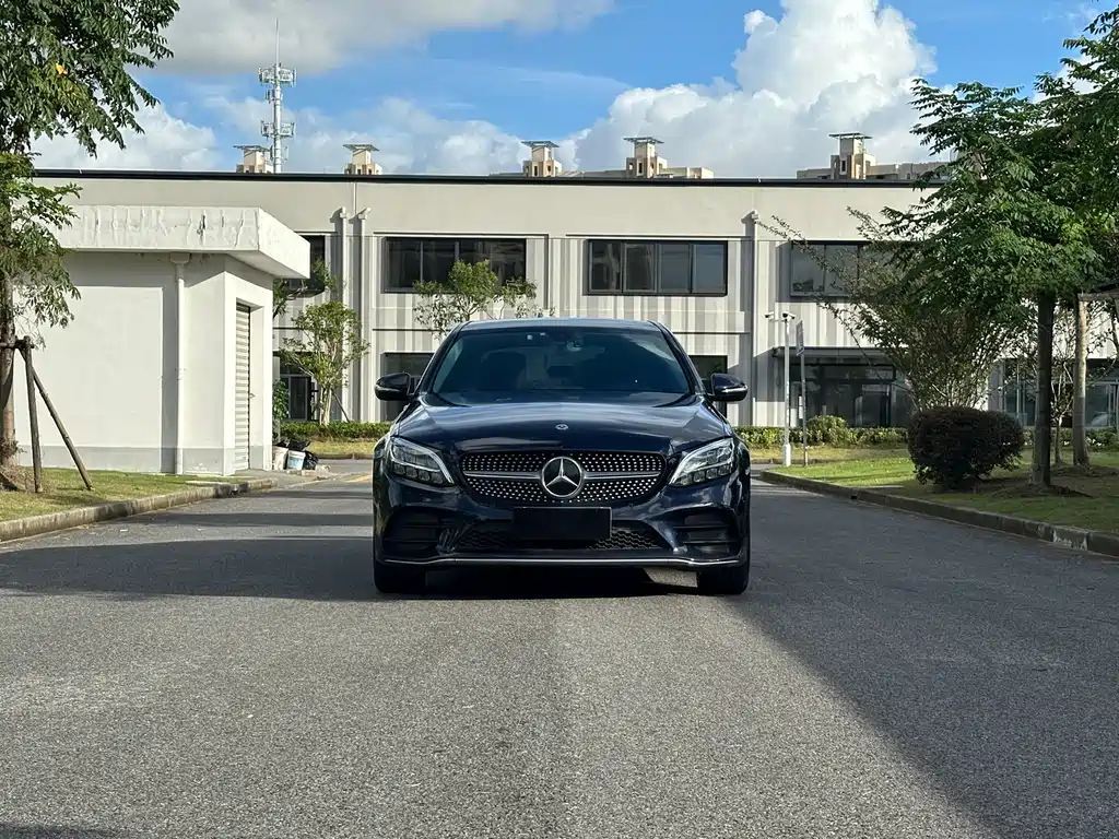 Mercedes-Benz C-Class 2018 — фото 2