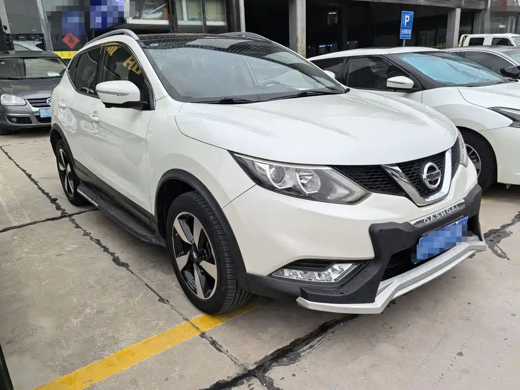 Nissan Qashqai 2016