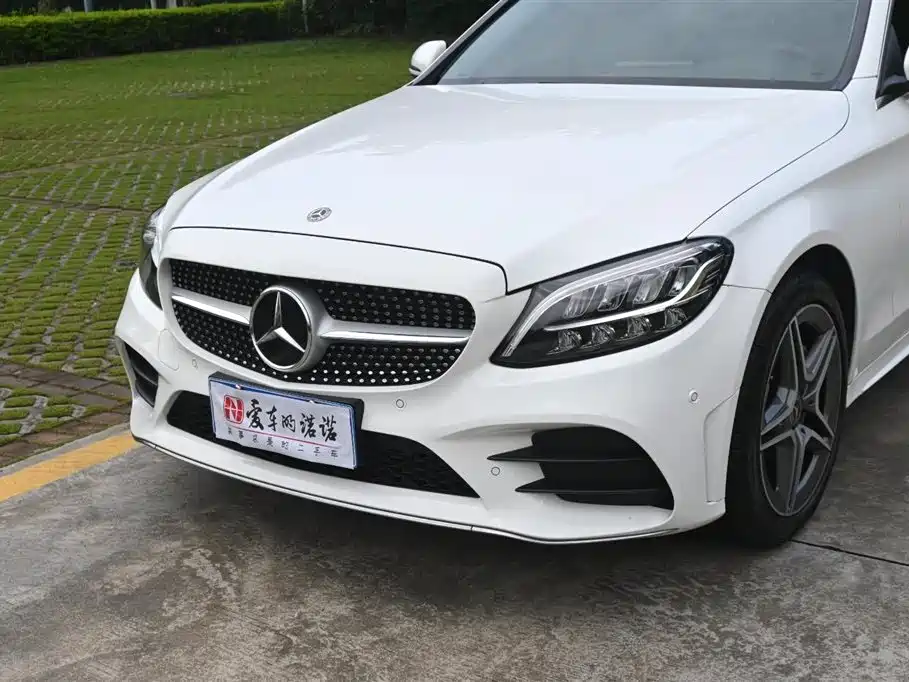 Mercedes-Benz C-Class 2019 — фото 12