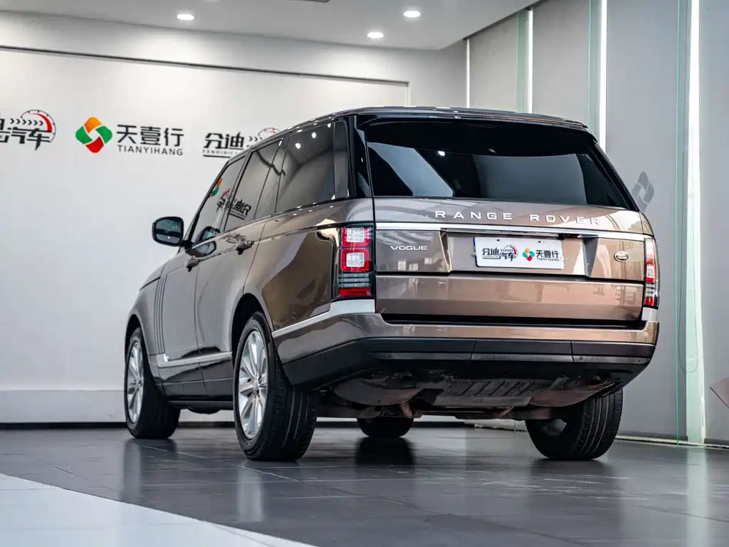 Land Rover Range Rover 2014 — фото 7