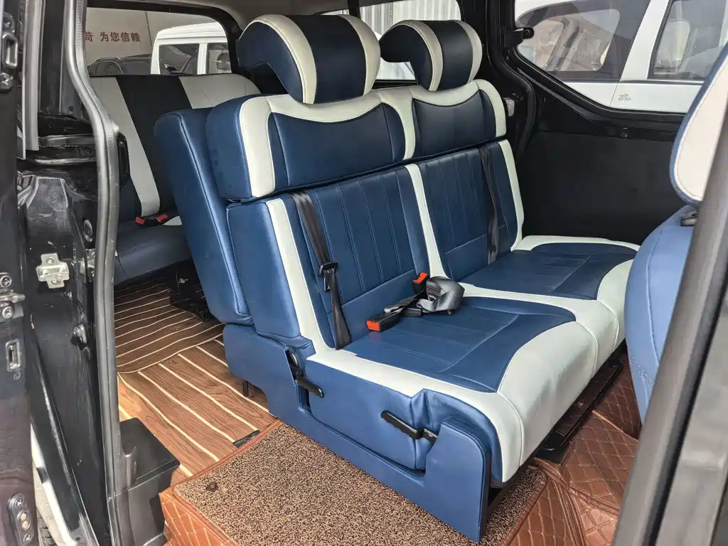 Wuling Journey 2023