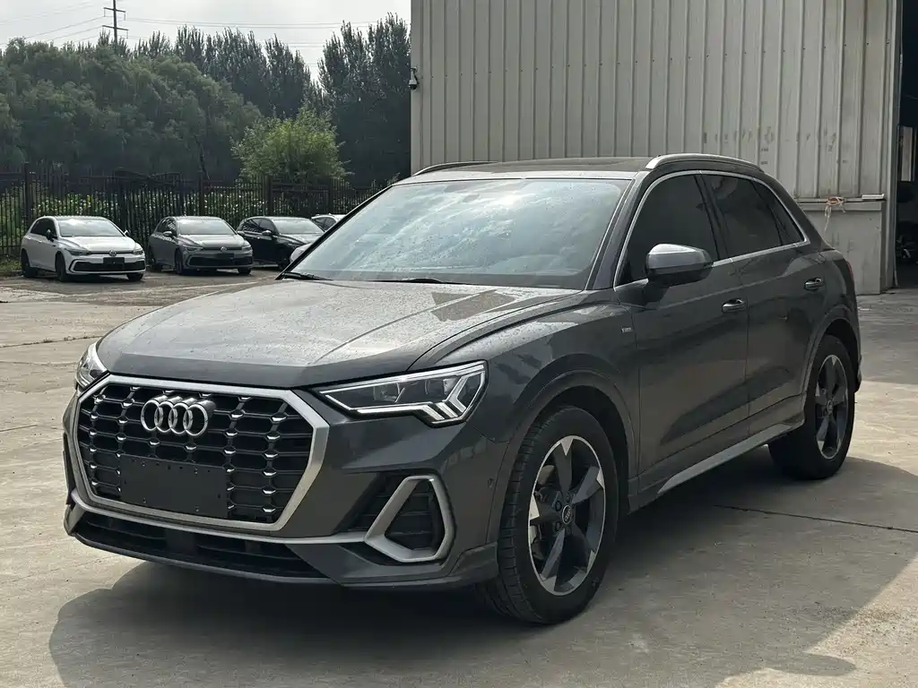 Audi Q3 2022
