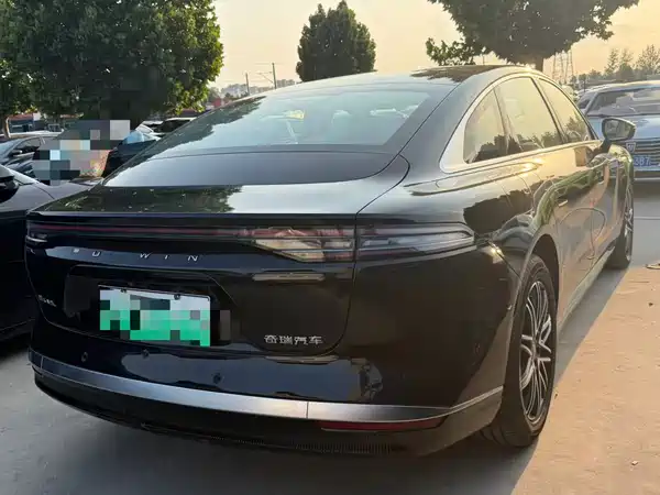 Chery Fengyun A9L 2025