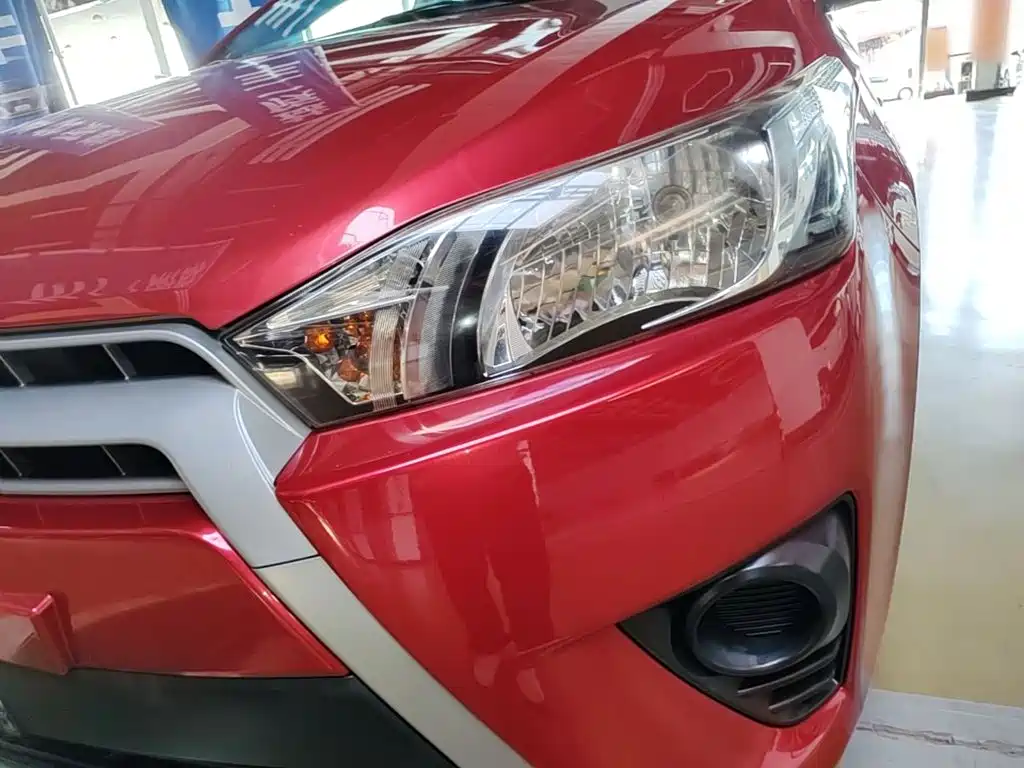 Toyota Yaris L 2016 — фото 24