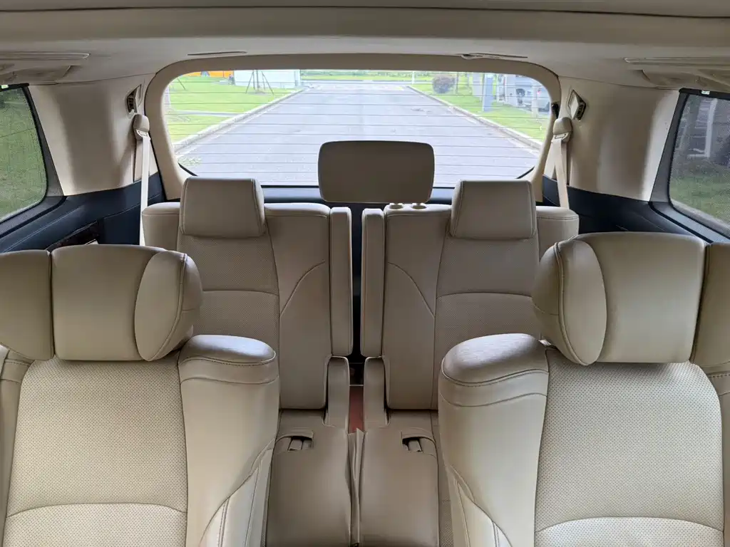 Toyota Alphard 2019 — фото 19