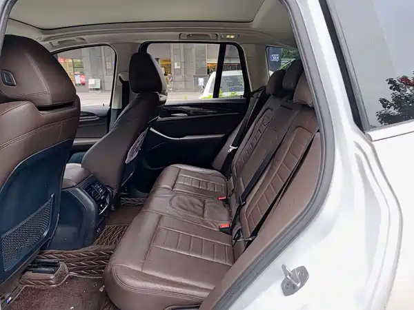 BMW X3 2021