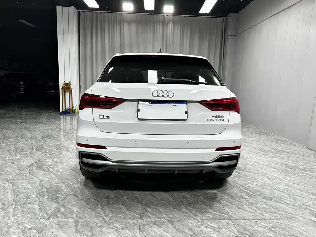 Audi Q3 2022