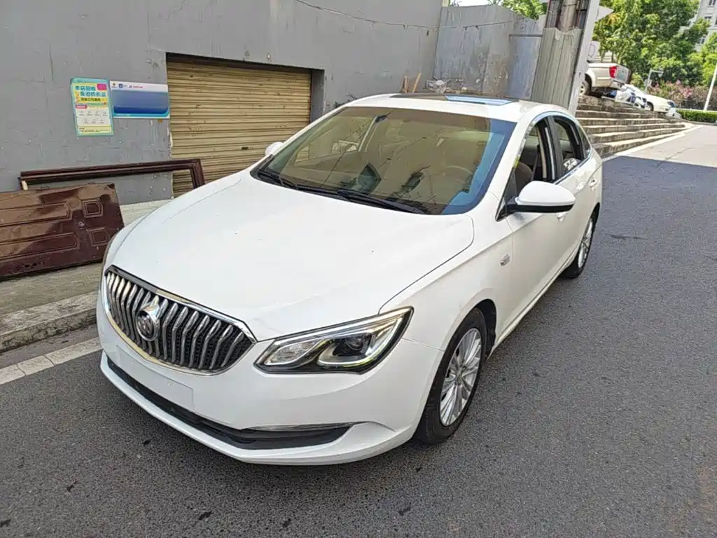 Buick Excelle GT 2016 — фото 1