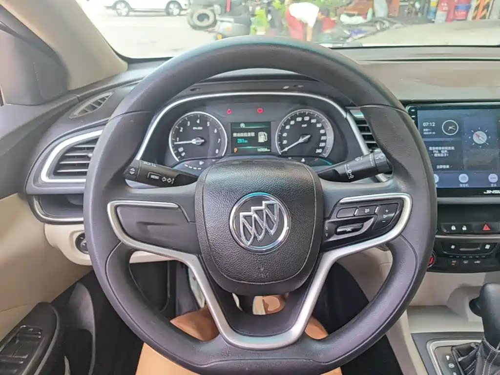 Buick Excelle GT 2016 — фото 11