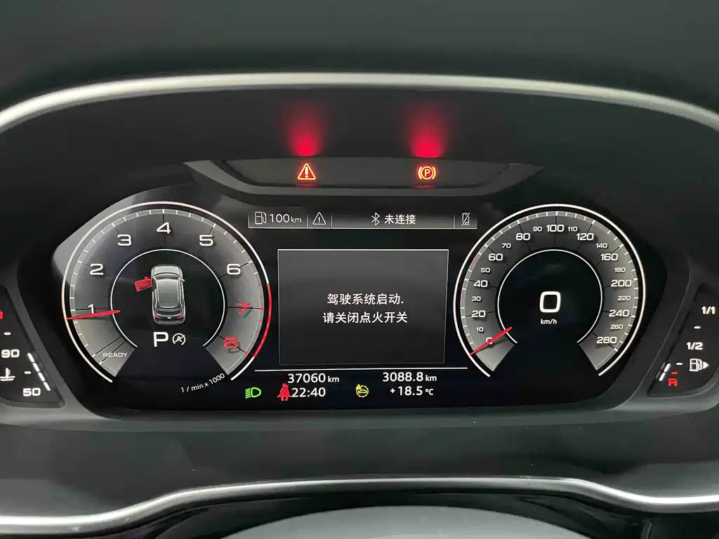 Audi Q3 2023 — фото 19