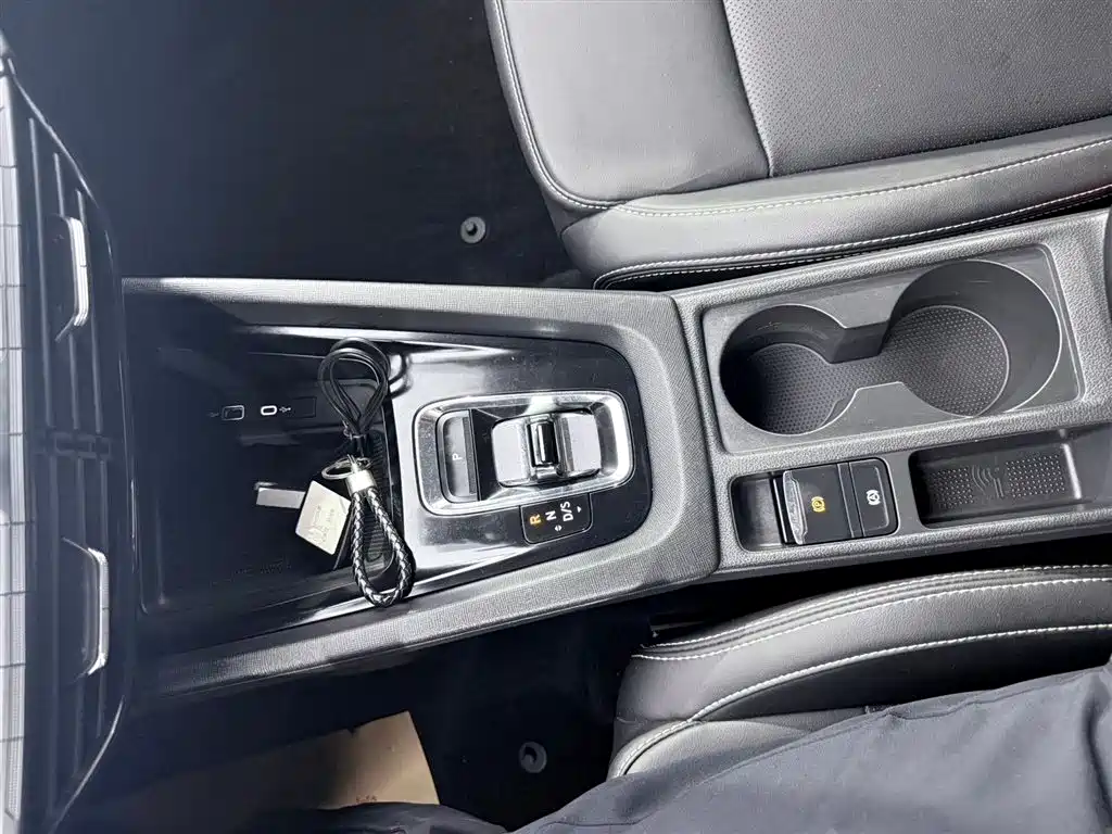 Skoda Octavia 2022 — фото 13