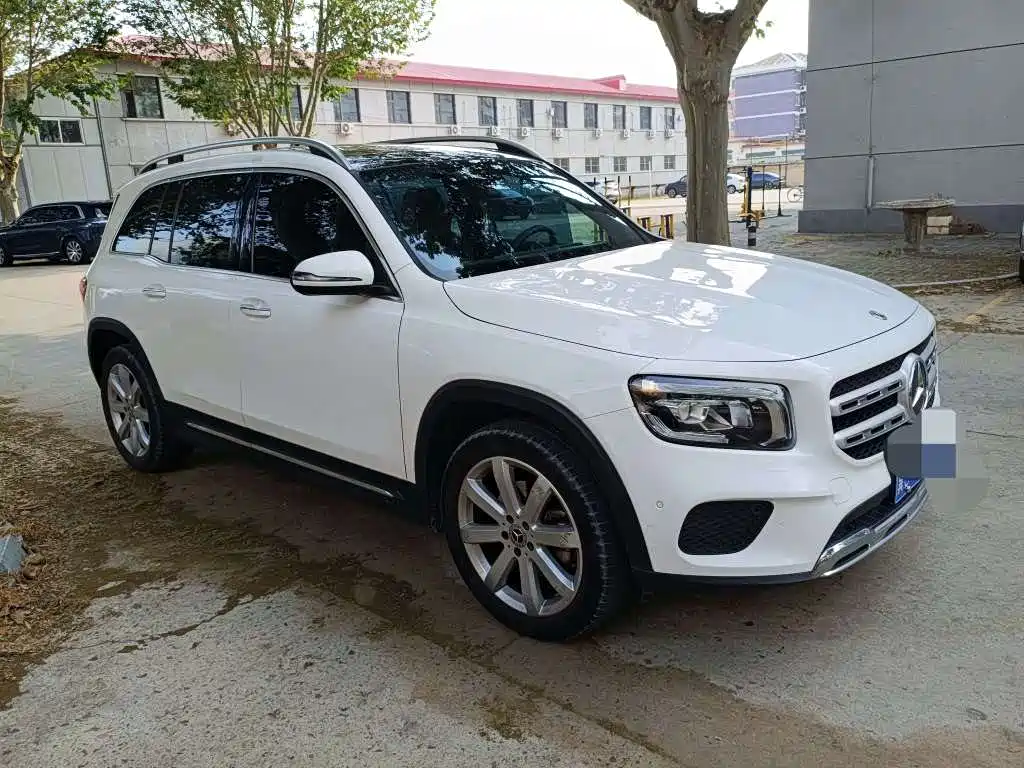 Mercedes-Benz GLB 2020