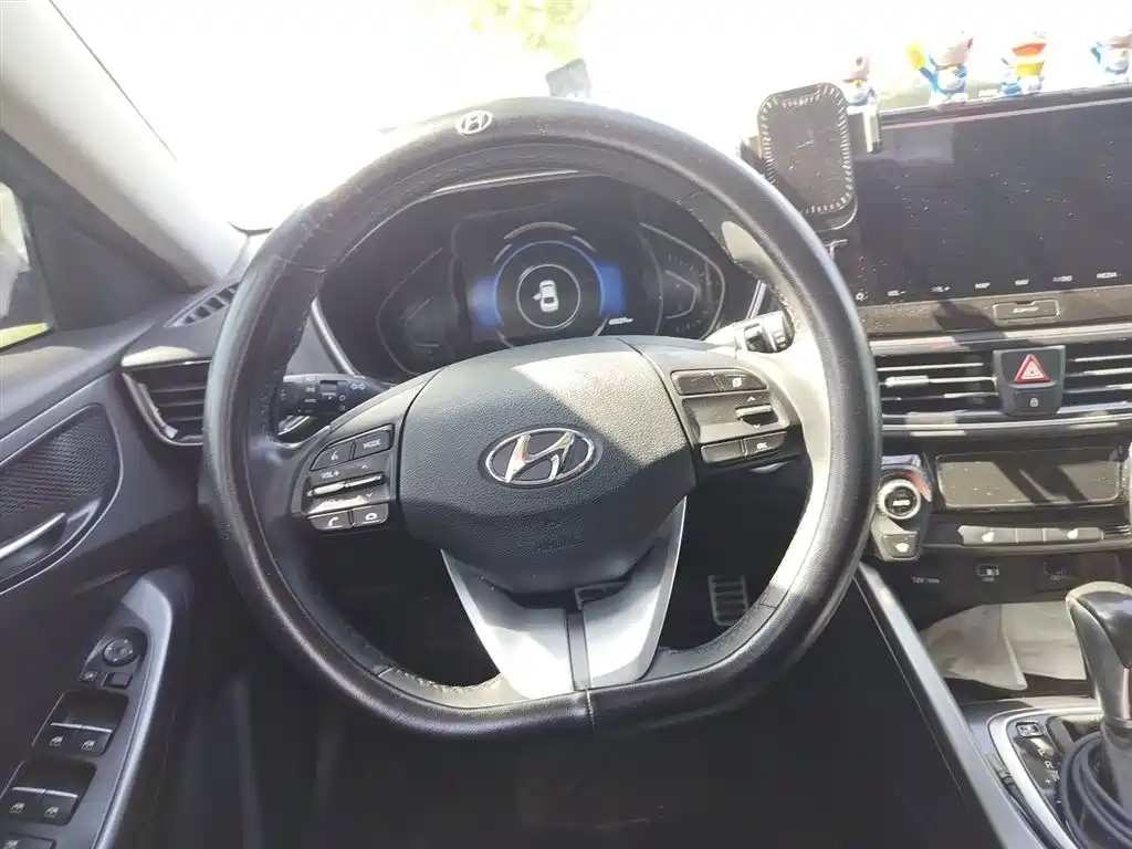 Hyundai Fista 2020 — фото 3