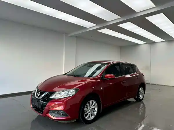 Nissan Tiida 2016