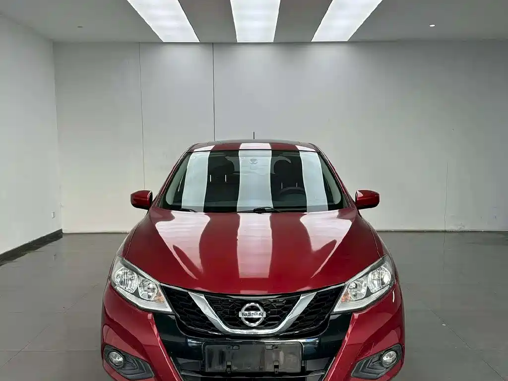 Nissan Tiida 2018 — фото 2