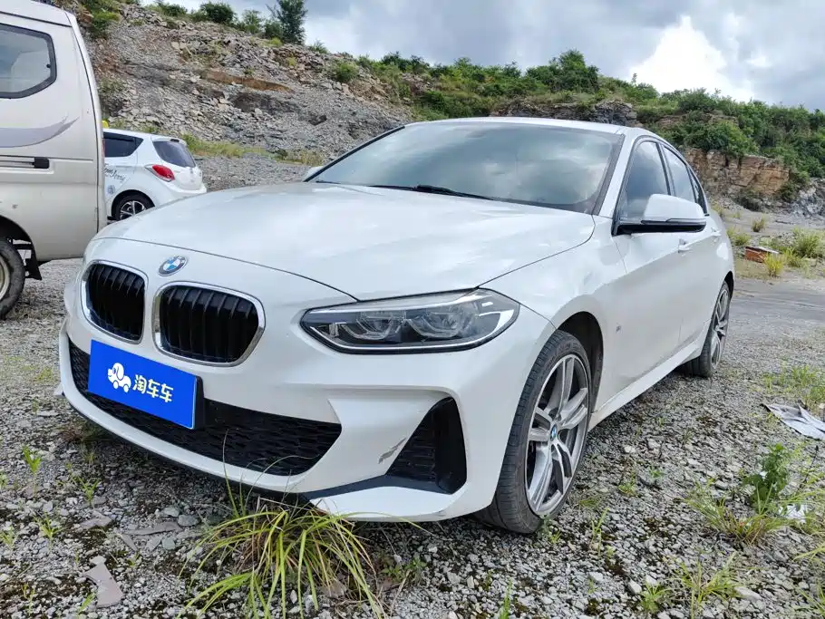 BMW 1 Series 2019