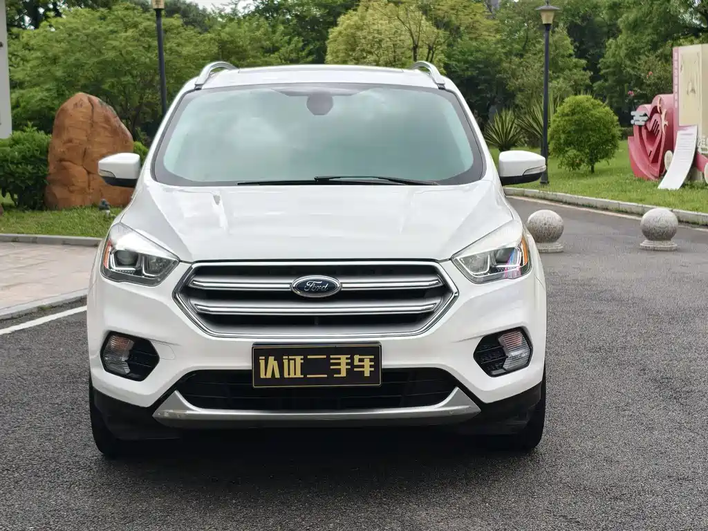 Ford Kuga 2017 — фото 2