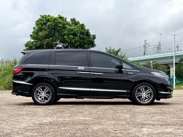 Honda Elysion 2020