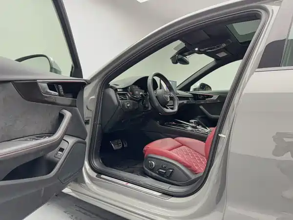 Audi S4 2022
