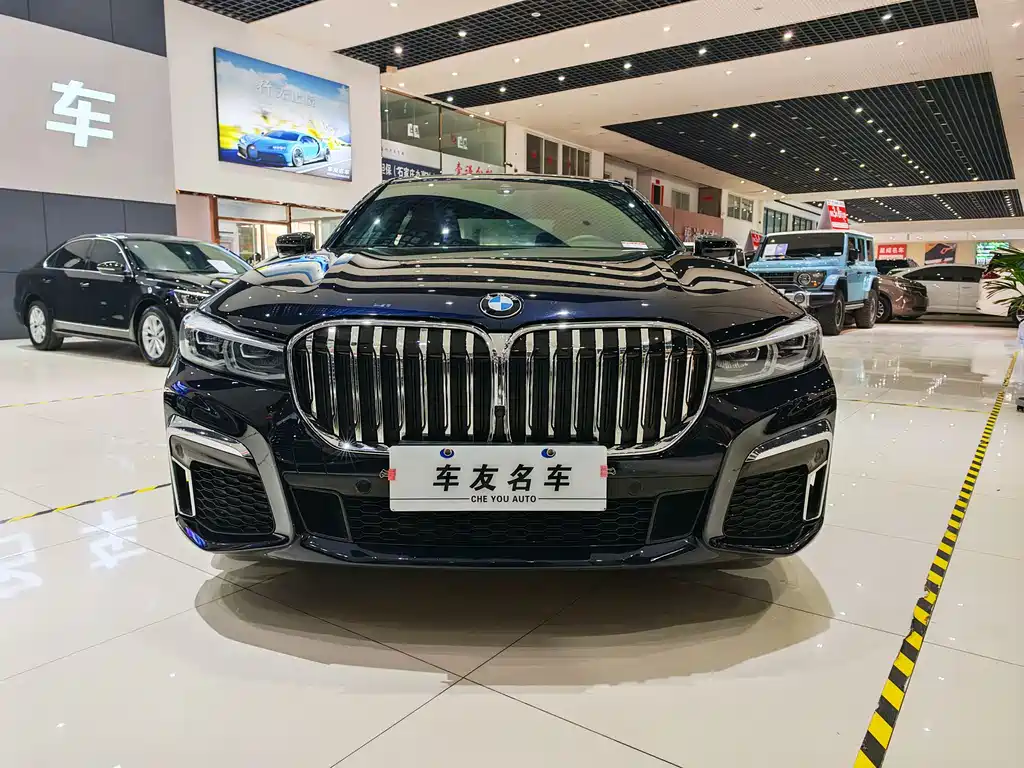 BMW 7 Series 2019 — фото 3