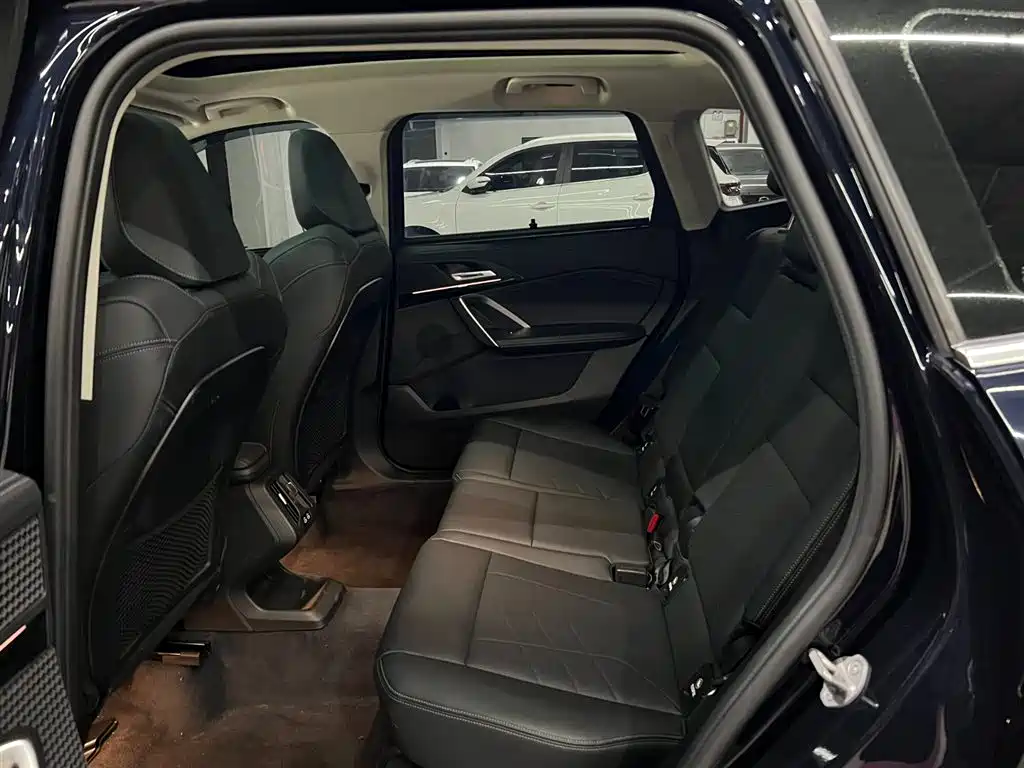 BMW X1 2023 — фото 13