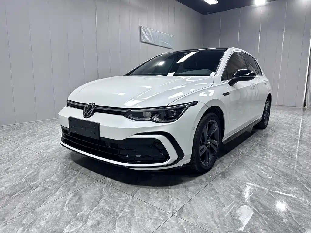 Volkswagen Golf 2022