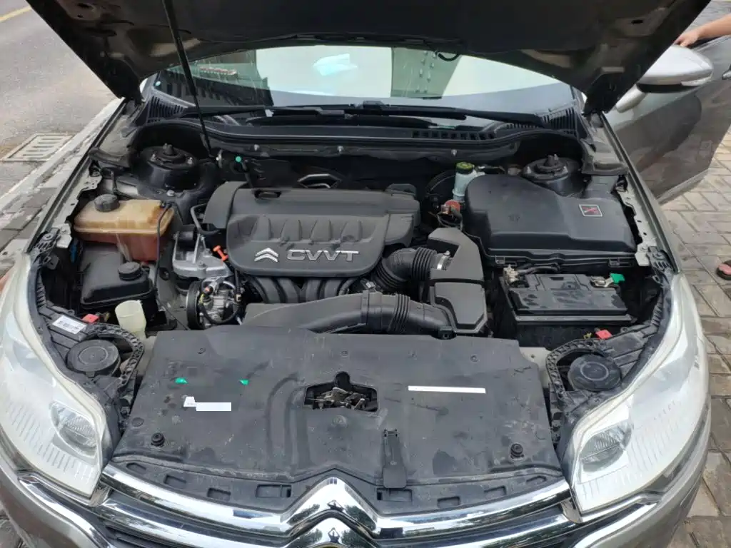 Citroën C5 2015 — фото 11