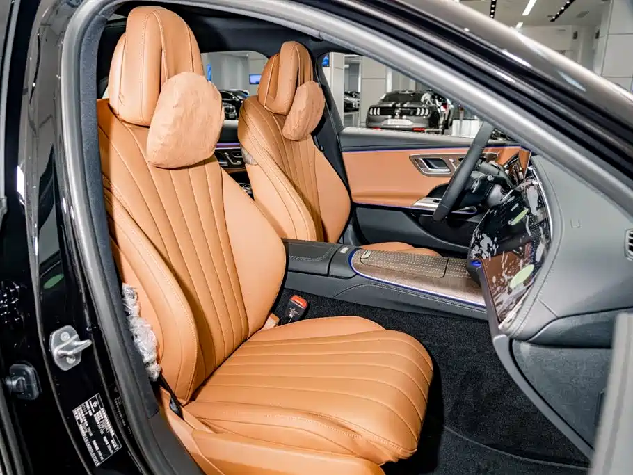 Mercedes-Benz E-Class 2026 — фото 16