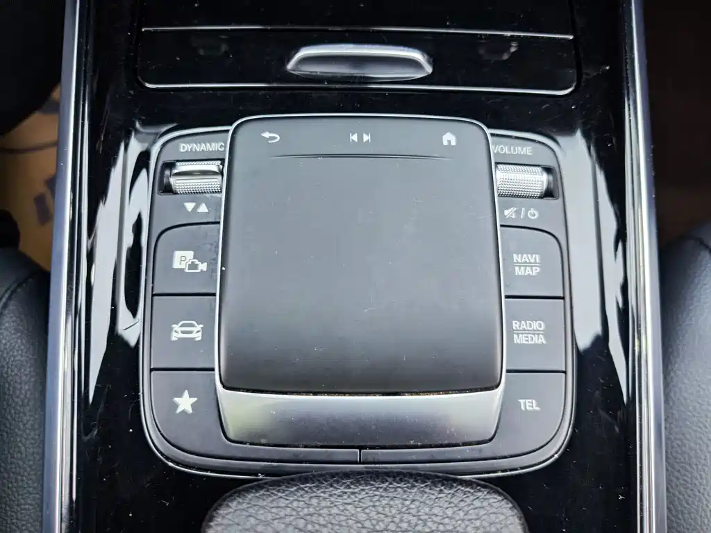 Mercedes-Benz GLB 2020 — фото 17