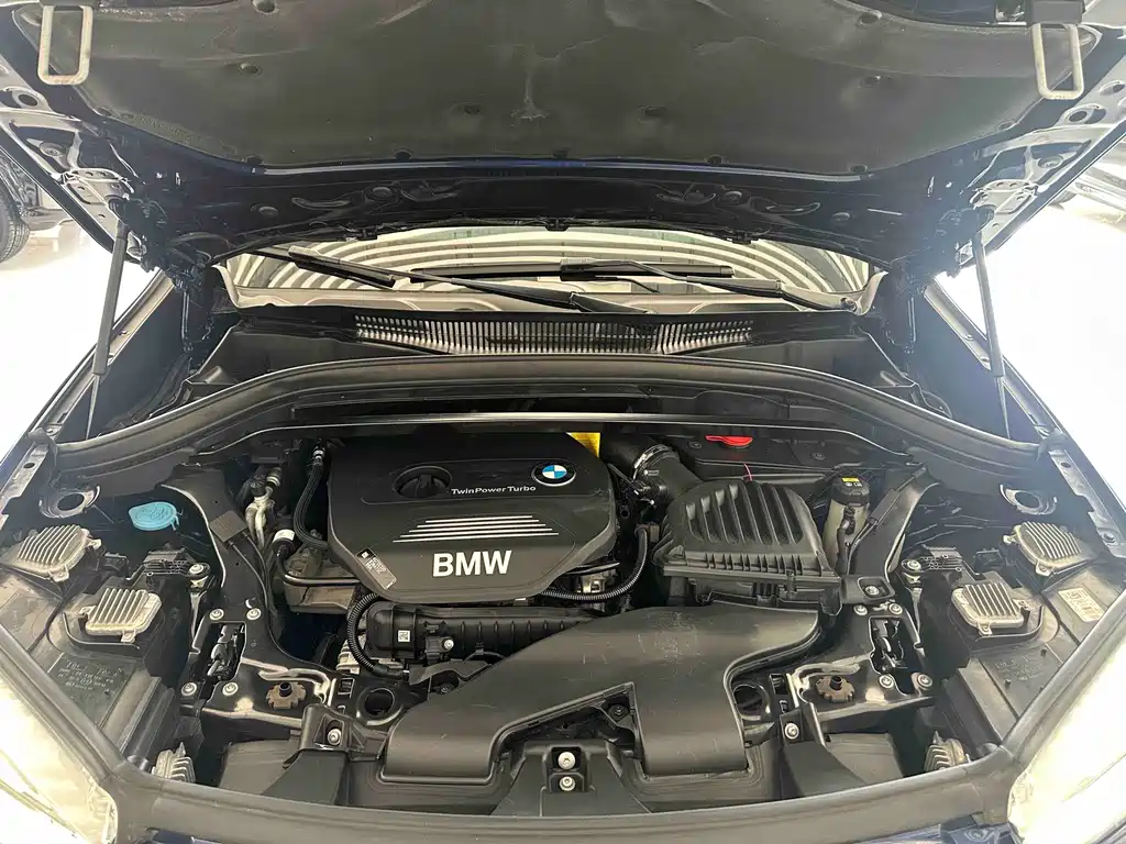 BMW X1 2018 — фото 23