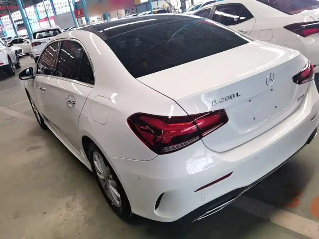 Mercedes-Benz A-Class 2021 — фото 5