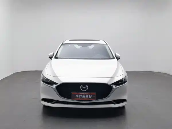Mazda 3 Axela 2021