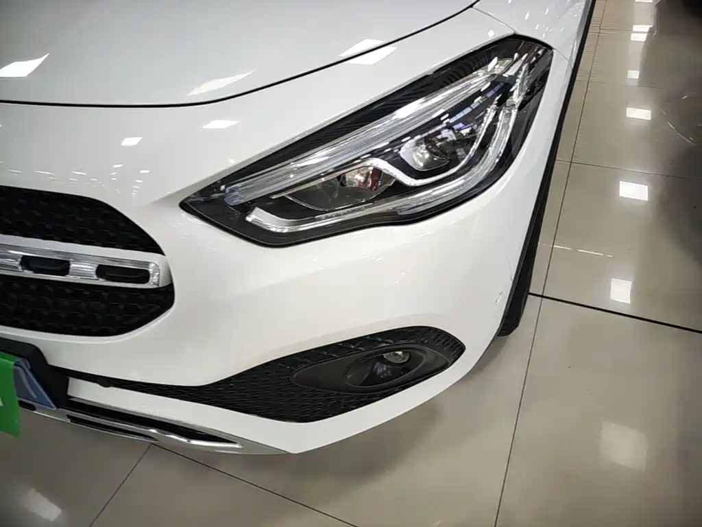 Mercedes-Benz GLA 2023 — фото 24