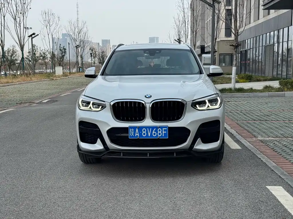 BMW X3 2021 — фото 2