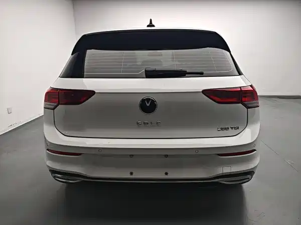 Volkswagen Golf 2022