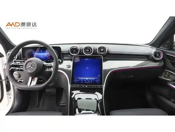 Mercedes-Benz C-Class 2025