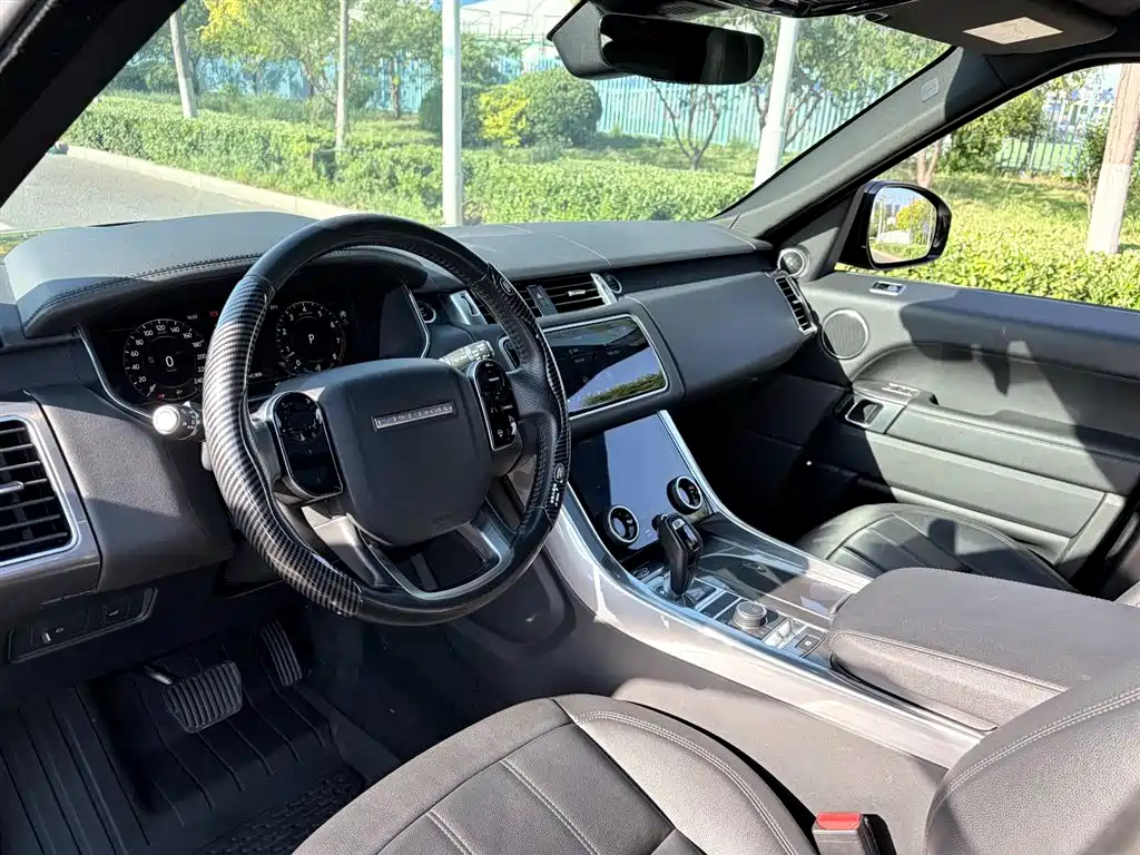 Land Rover Sport 2019 — фото 9