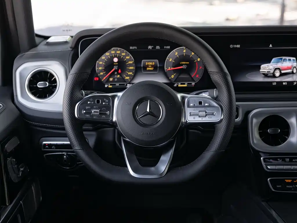 Mercedes-Benz G-Class 2024 — фото 12