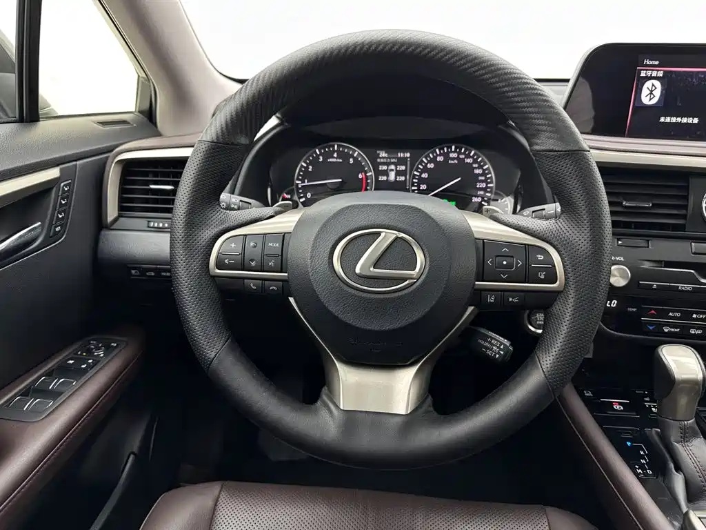 Lexus RX 2022 — фото 9