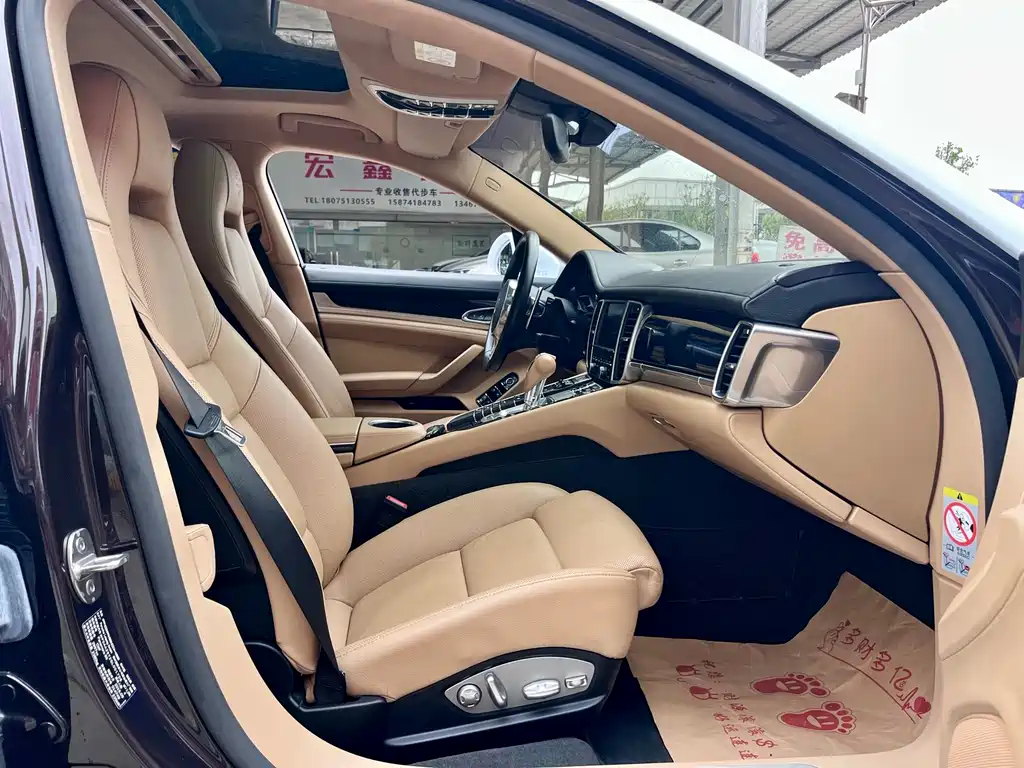 Porsche Panamera 2015 — фото 16