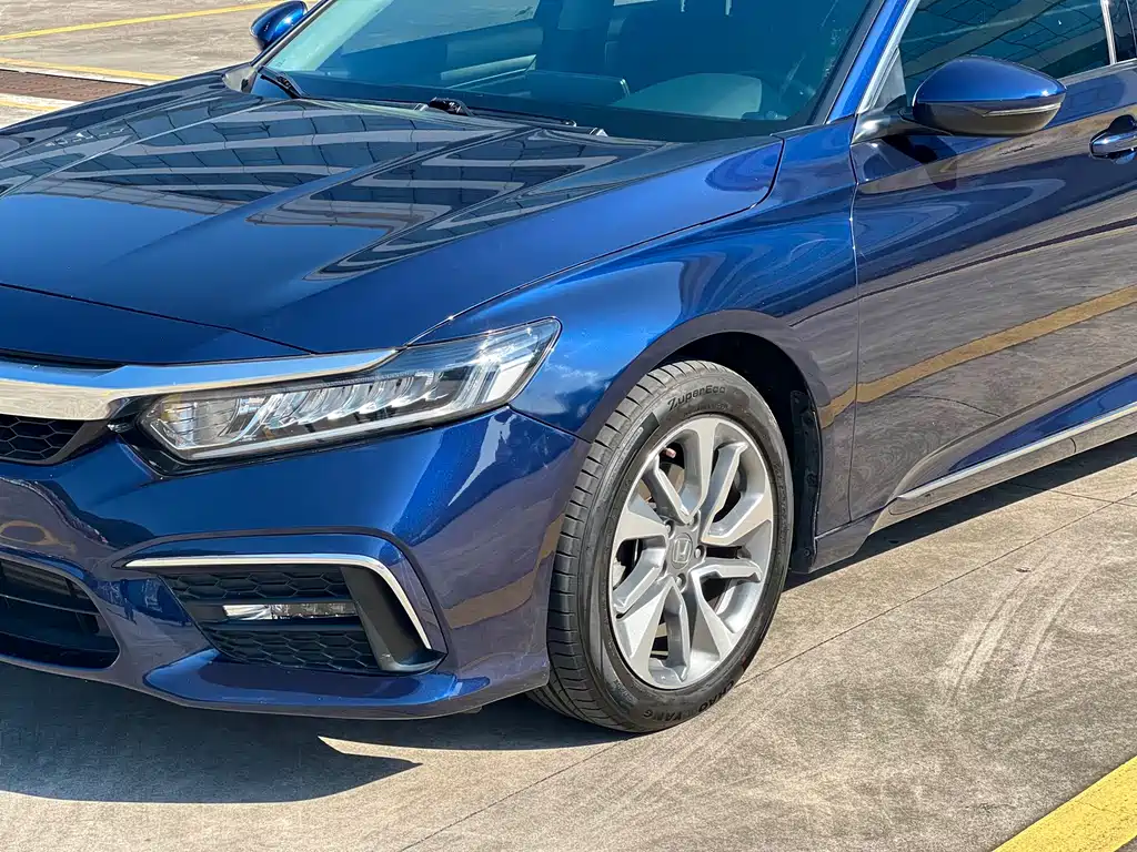 Honda Inspire 2020 — фото 3