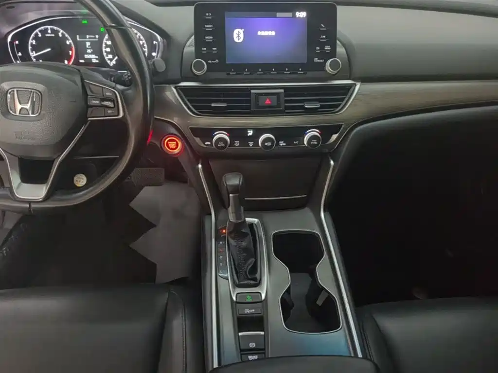 Honda Accord 2021 — фото 13