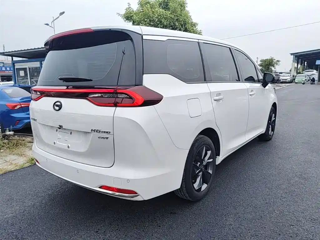 GAC Motor Trumpchi M6 2024 — фото 7