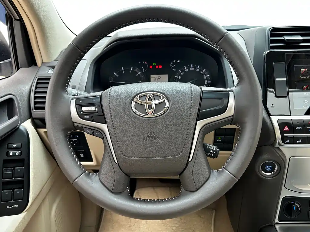 Toyota Prado 2024 — фото 15