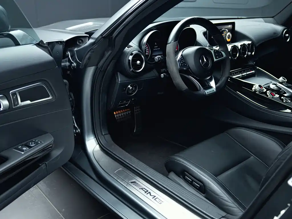 Mercedes-Benz AMG GT 2016 — фото 9