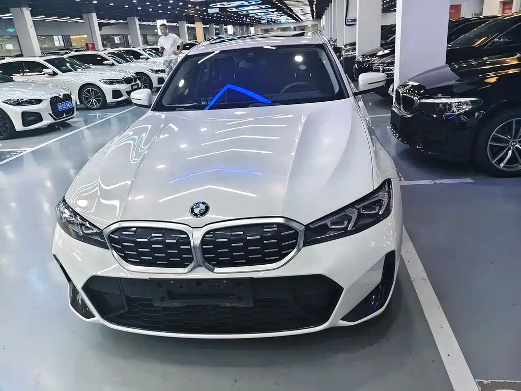 BMW 3 Series 2023