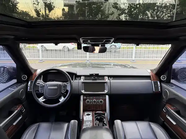 Land Rover Range Rover 2018